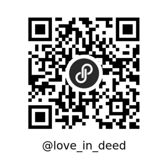 Meet your Posher, Stephanie - Picture 2 of 2